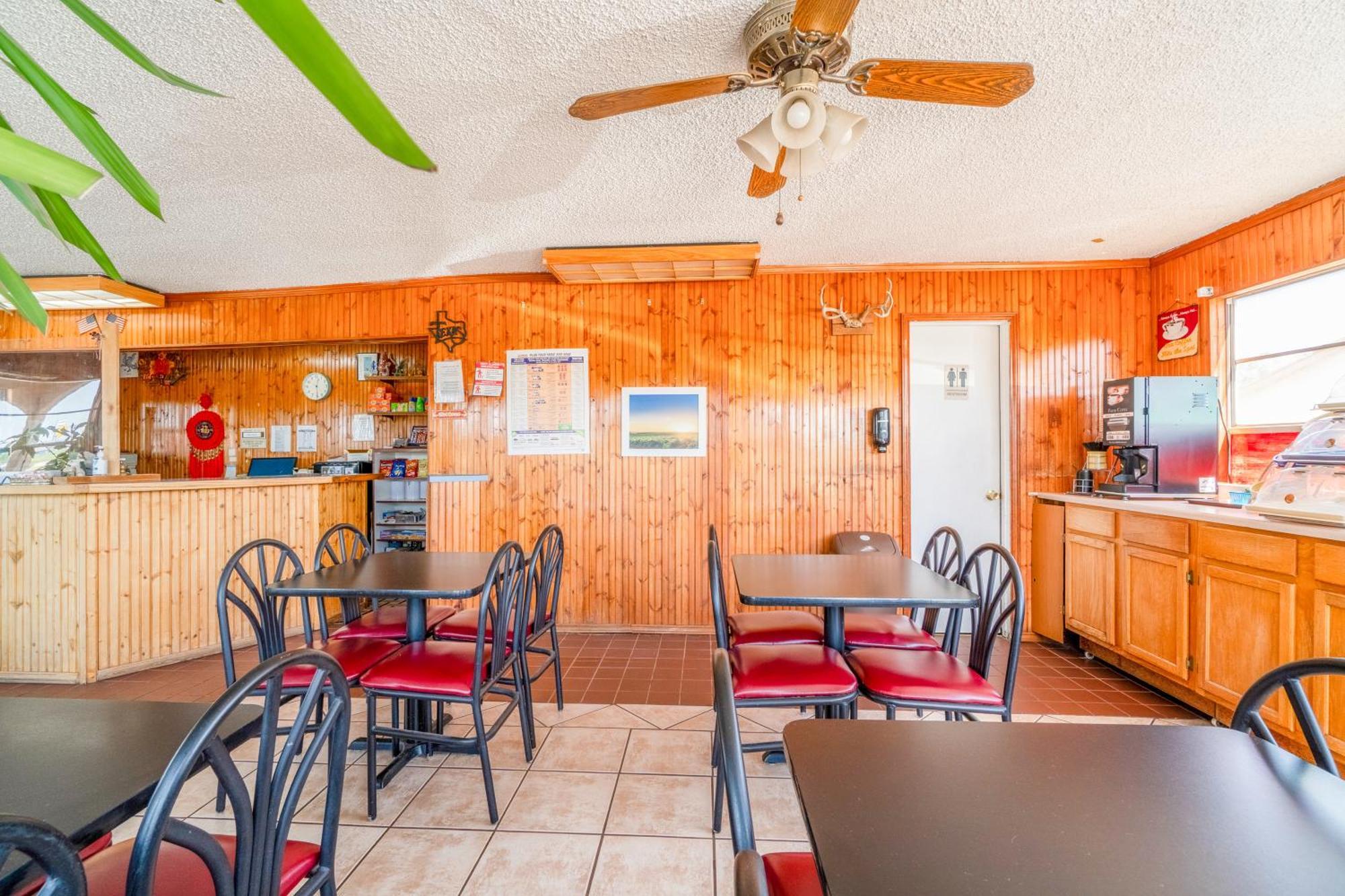 Lone Star Inn By Oyo Vernon Texas Hwy 287 Экстерьер фото